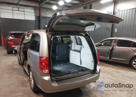 2016 Dodge Grand Caravan Sxt из США, поврежденный, VIN 2C4RDGCG2GR327593